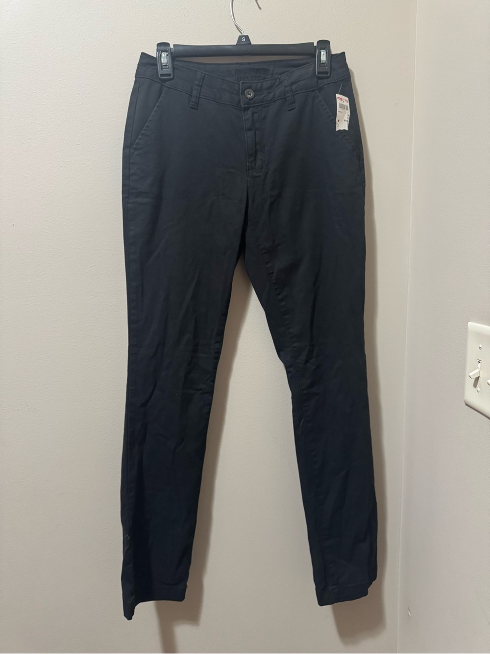 Juniors Arizona Black Straight-Fit Pants NWT